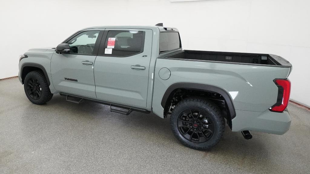 New 2026 Lunar Rock Toyota SR5 image 7