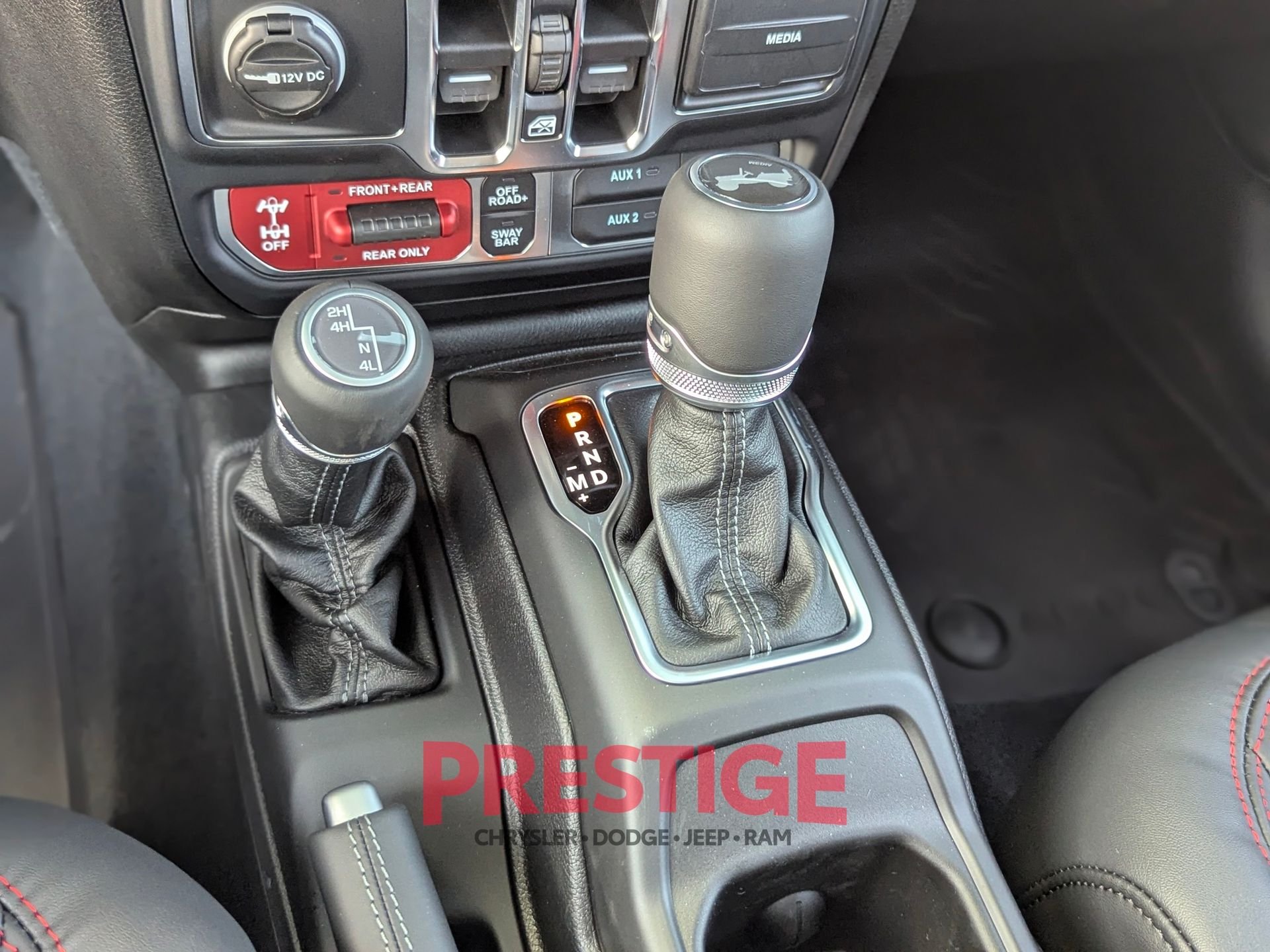 New 2026 Tuscadero Pearlcoat Jeep Rubicon image 19