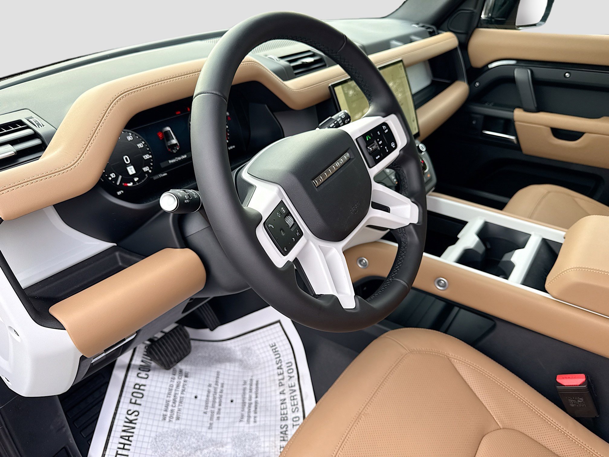 New 2026 Santorini Black Land Rover S image 27
