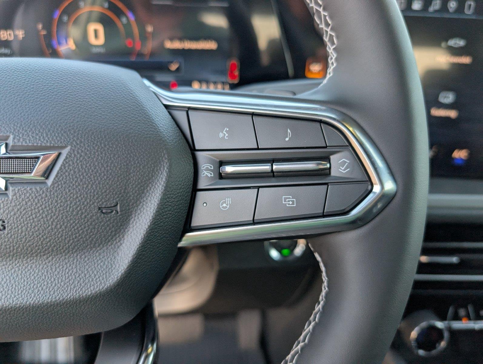 2027 Chevrolet Traverse LT - Photo 26