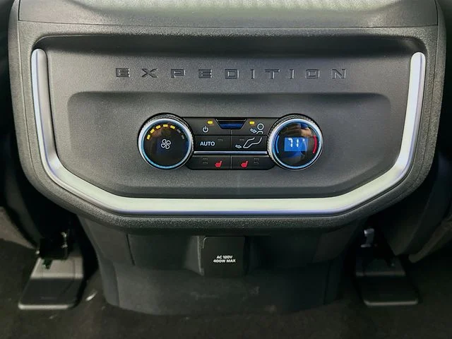 New 2026 Ford Expedition Platinum
