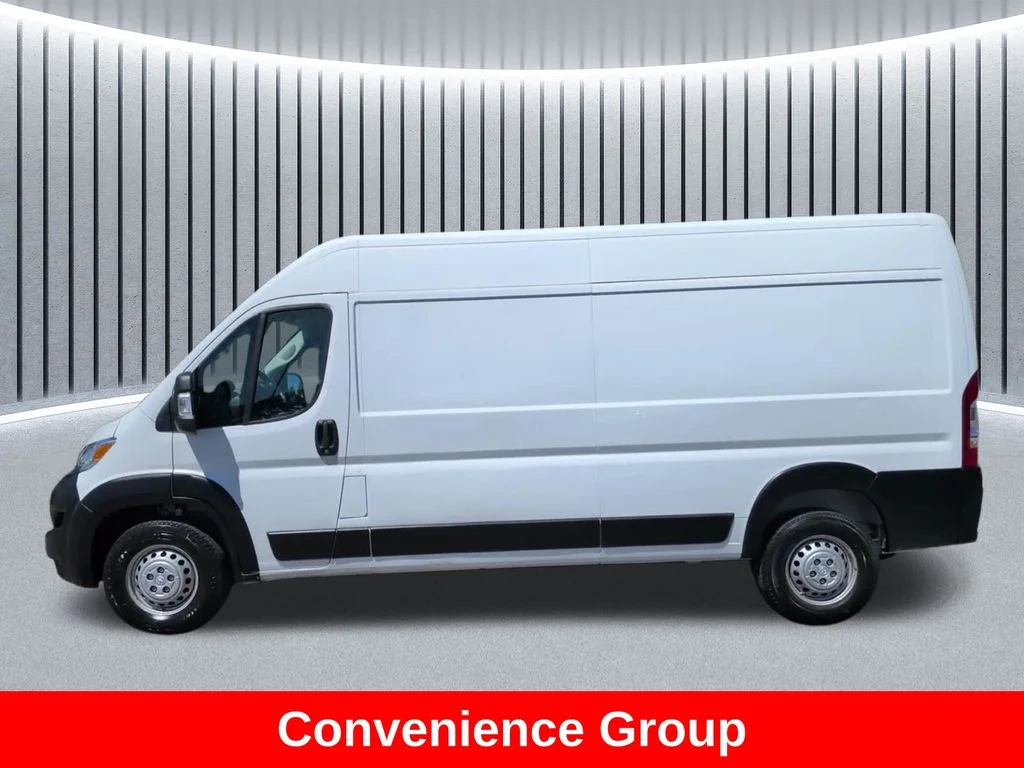 Used 2025 White Ram High Roof image 8