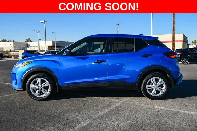 Used 2021 Blue Nissan S image 2