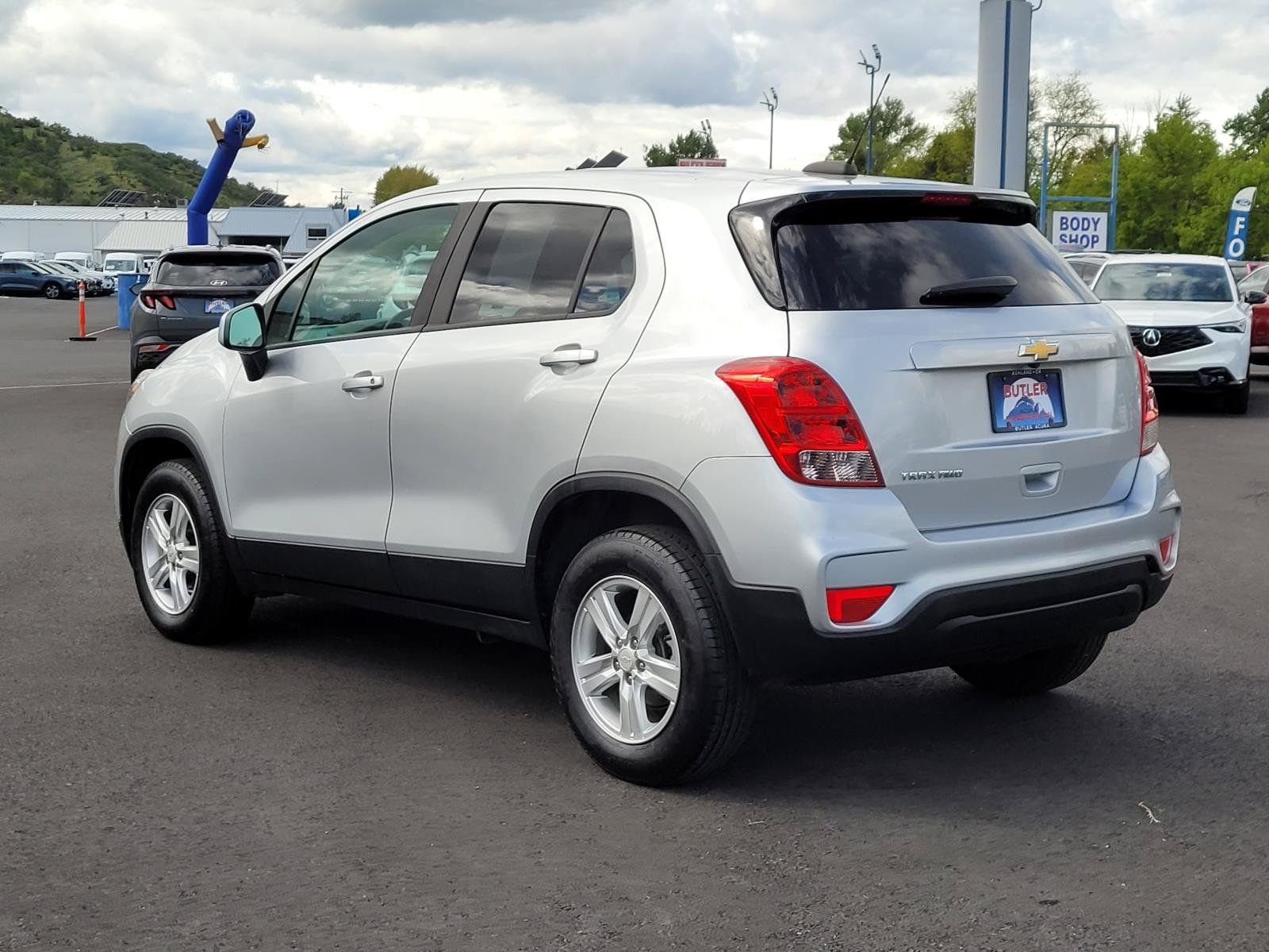 Used 2021 Silver Chevrolet LS image 7