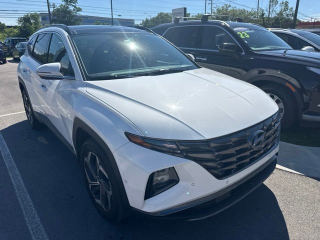 Used 2024 White Hyundai Limited image 2