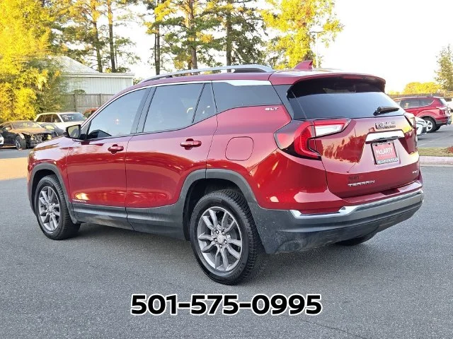 Used 2022 Red GMC SLT image 3