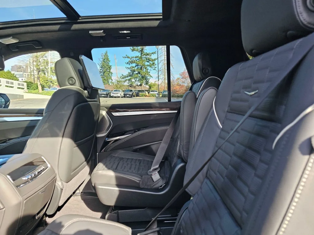 2026 Cadillac Escalade Platinum Sport - Photo 19