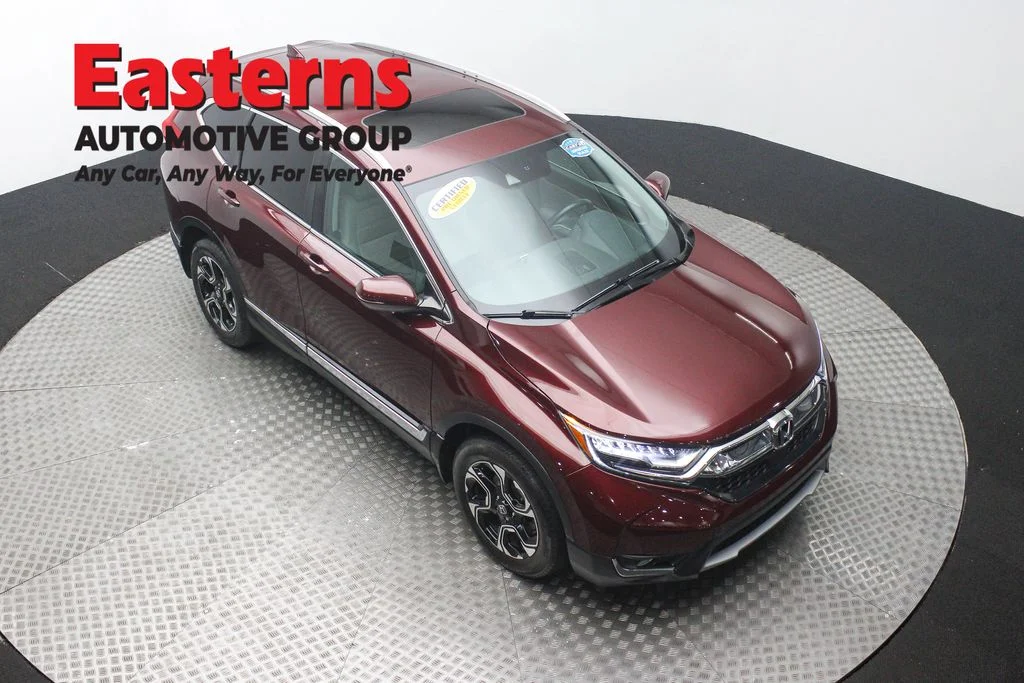 Used 2018 Red Honda Touring image 3