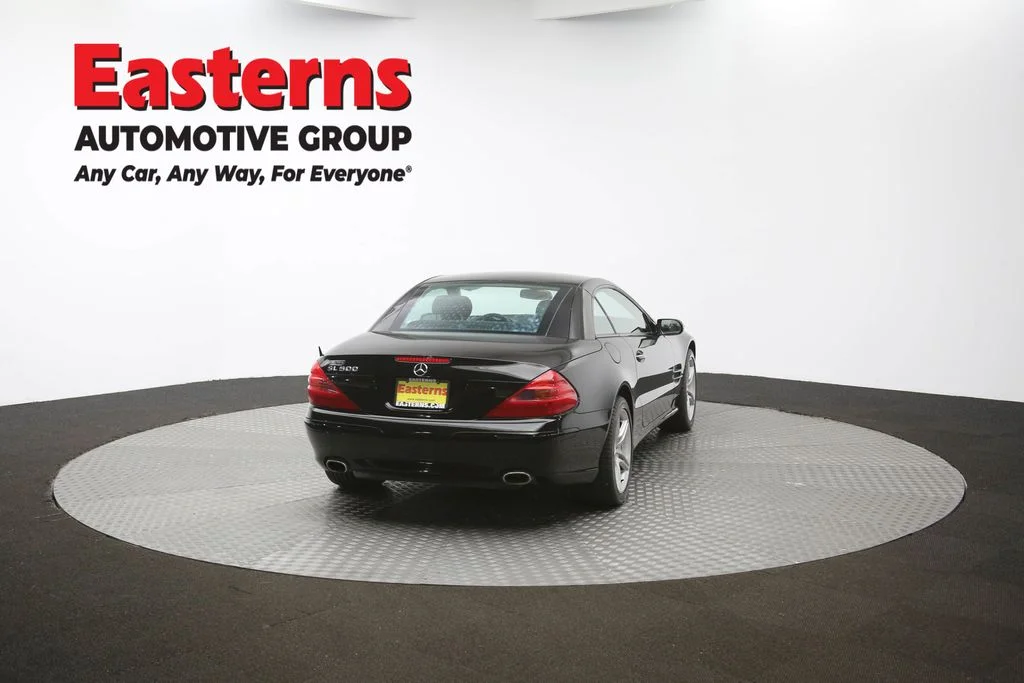 Used 2005 Black Mercedes-Benz SL 500 image 33