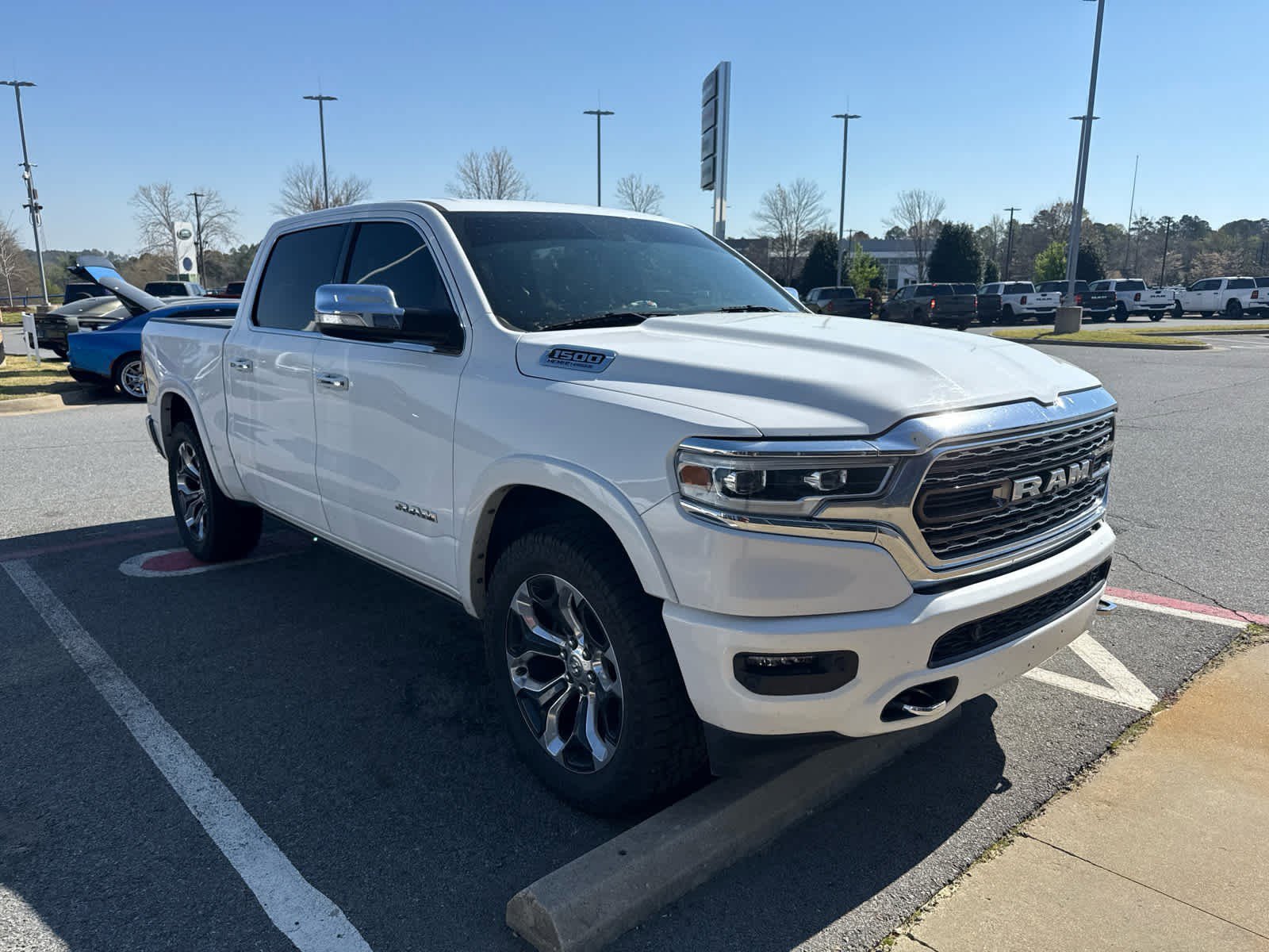 Used 2021 RAM Ram 1500 Pickup Limited with VIN 1C6SRFHT8MN537392 for sale in Little Rock