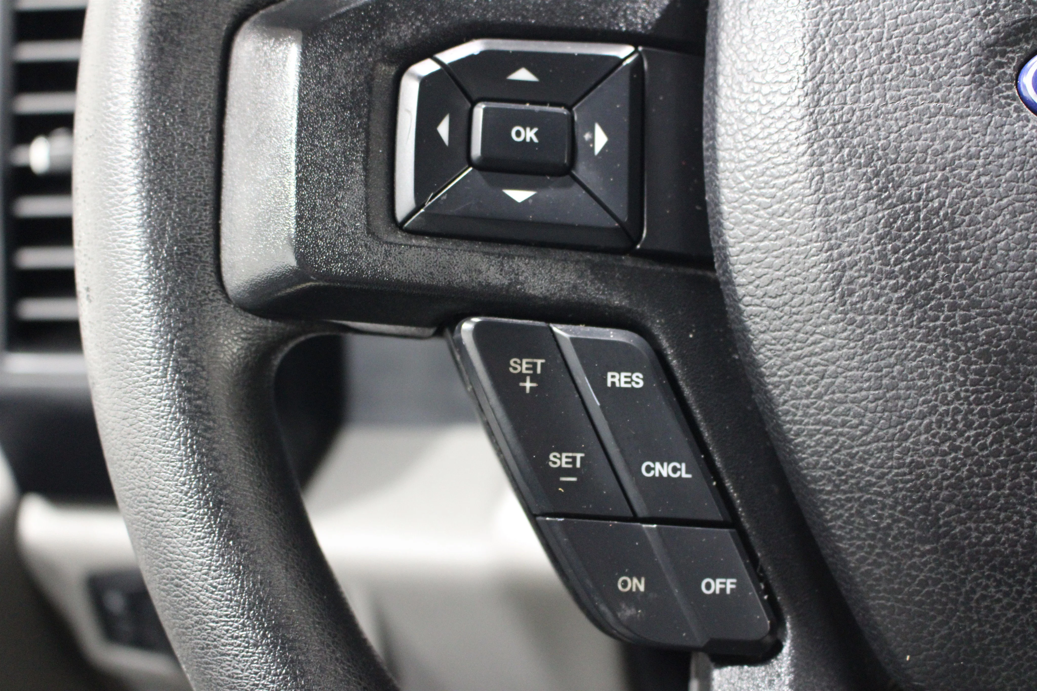 2019 Ford F-150 XL - Photo 11