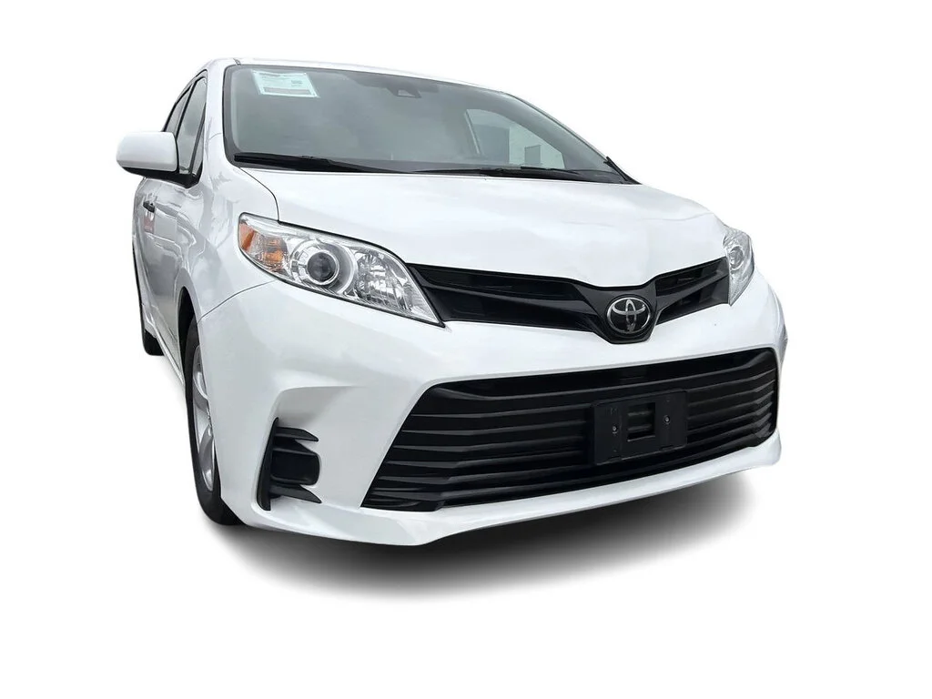 Used 2020 Super White Toyota 7-Passenger V6 Dilawri Certified   Local BC   Spac image 3