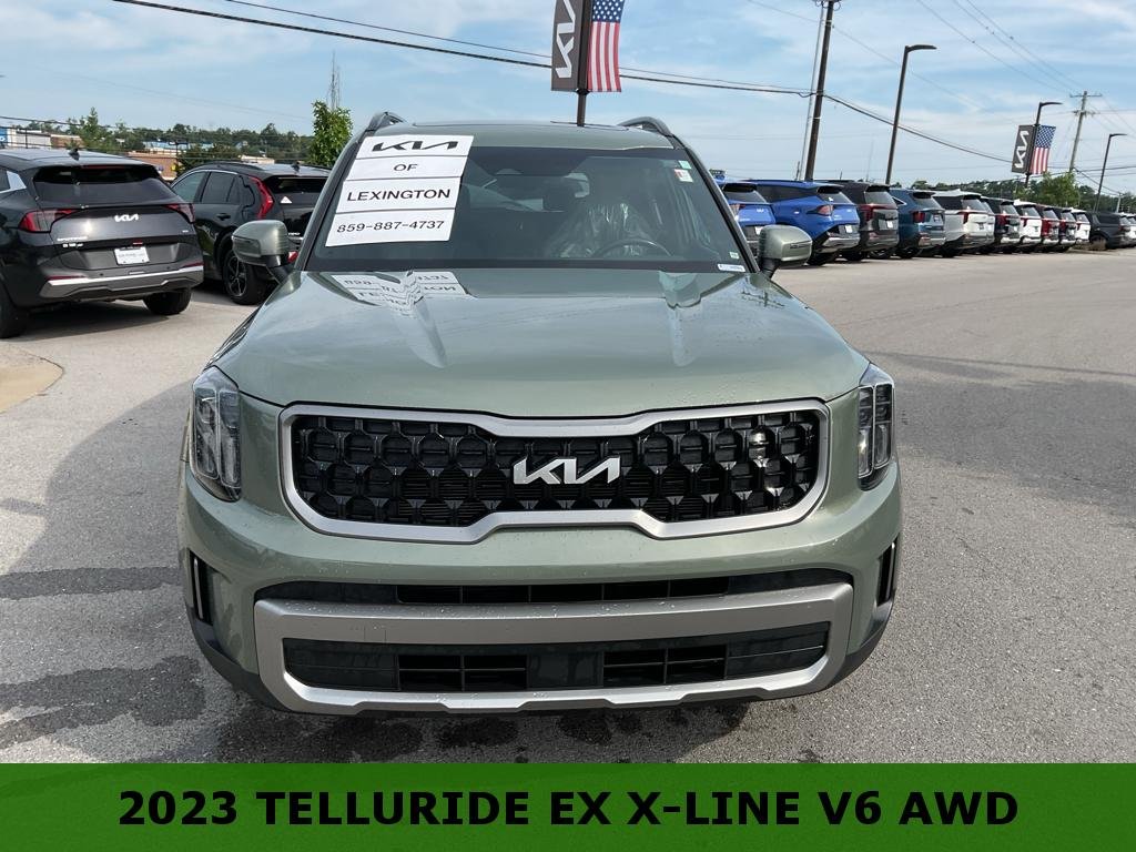 Used 2023 Jungle Green Kia EX X-Line image 3