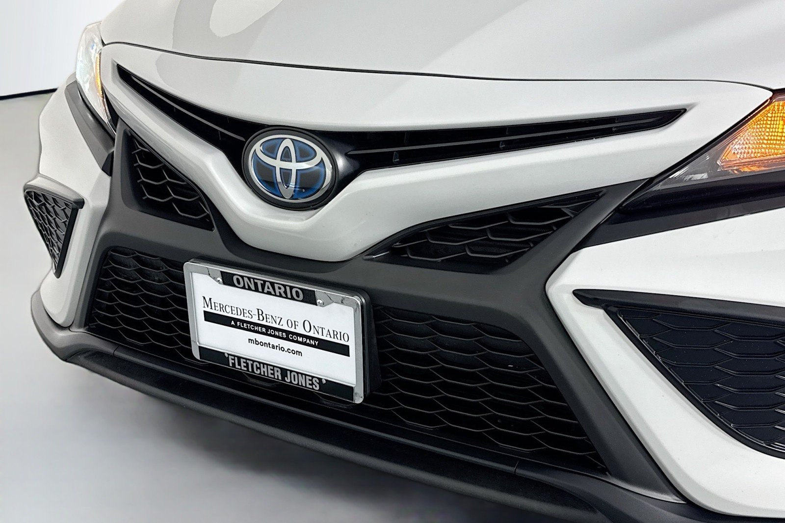 Used 2022 ASH GRAY Toyota Hybrid SE image 13