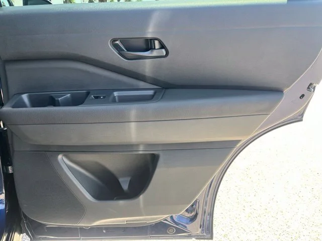Used 2025 Blue Nissan SV image 22