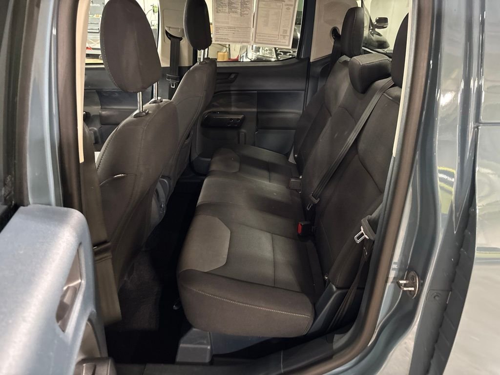 Used 2022  Ford XL image 26