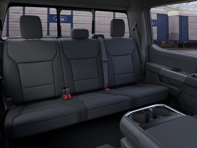 New 2026 Carbonized Gray Metallic Ford XLT image 11