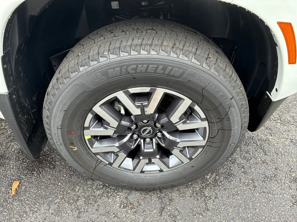 New 2026 Glacier White Nissan Crew Cab SV image 9