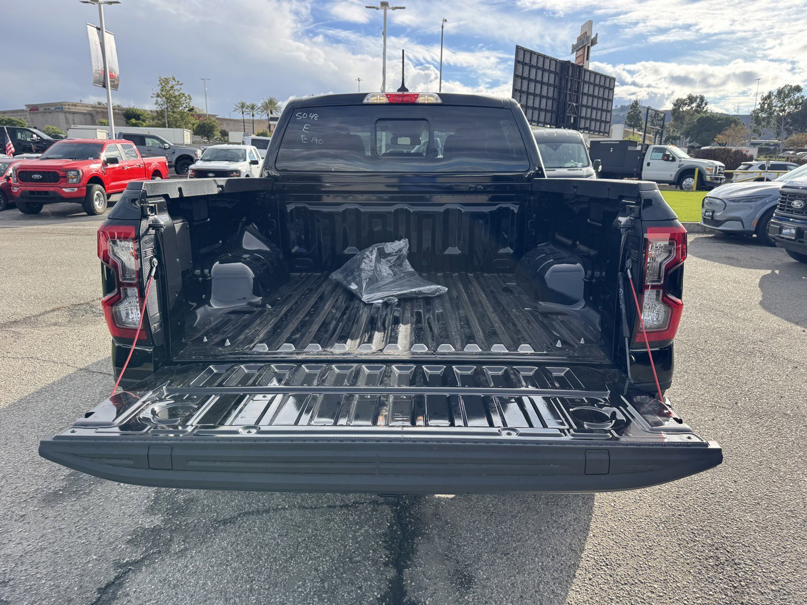 New 2025 Shadow Black Ford XLT image 9