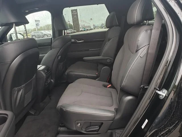 Used 2025 Black Hyundai Calligraphy Night Edition image 12