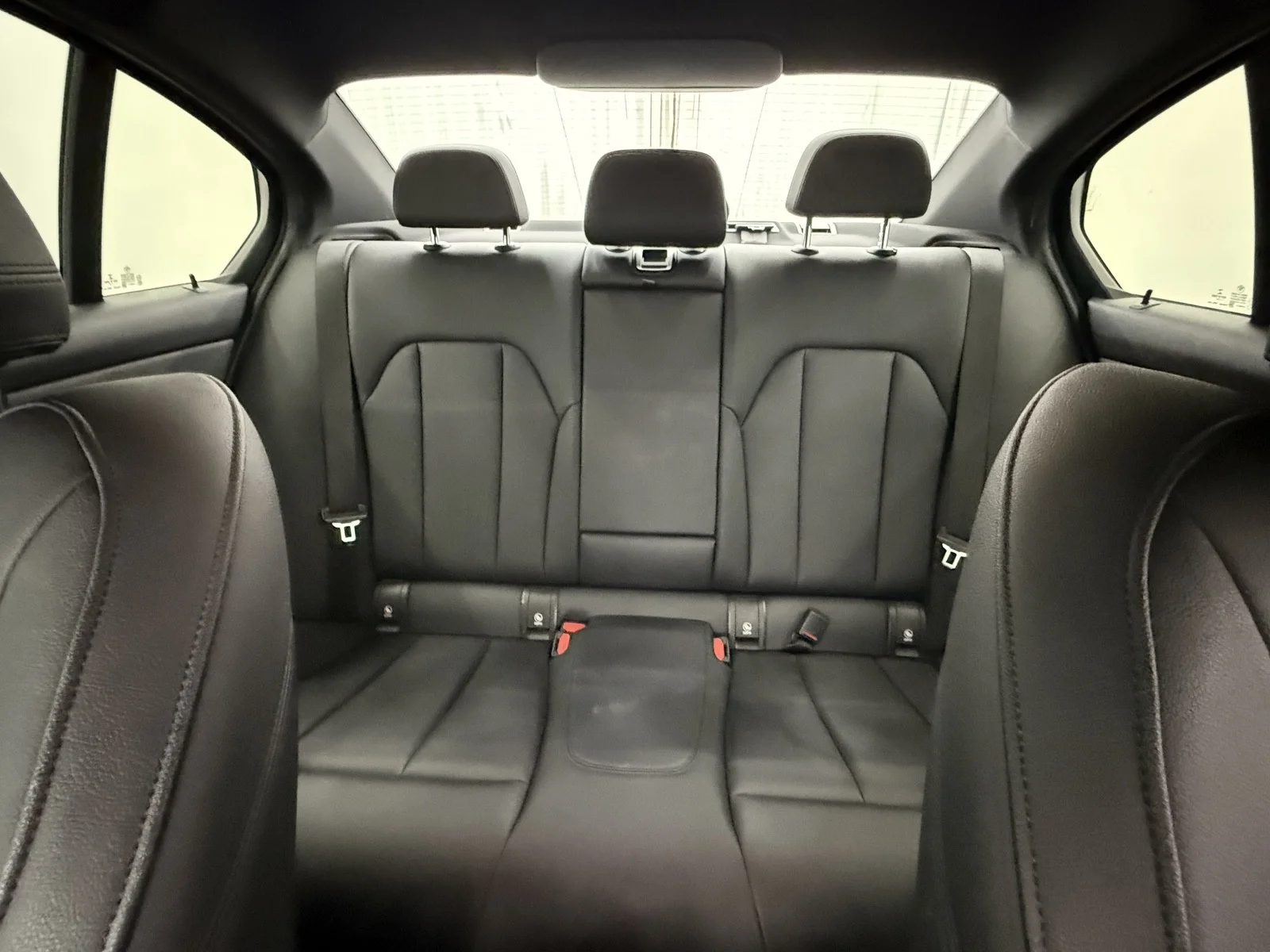 Used 2019 Jet Black BMW 330i xDrive image 14