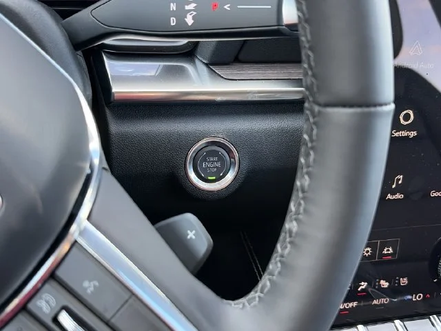 New 2027 White GMC Denali image 21