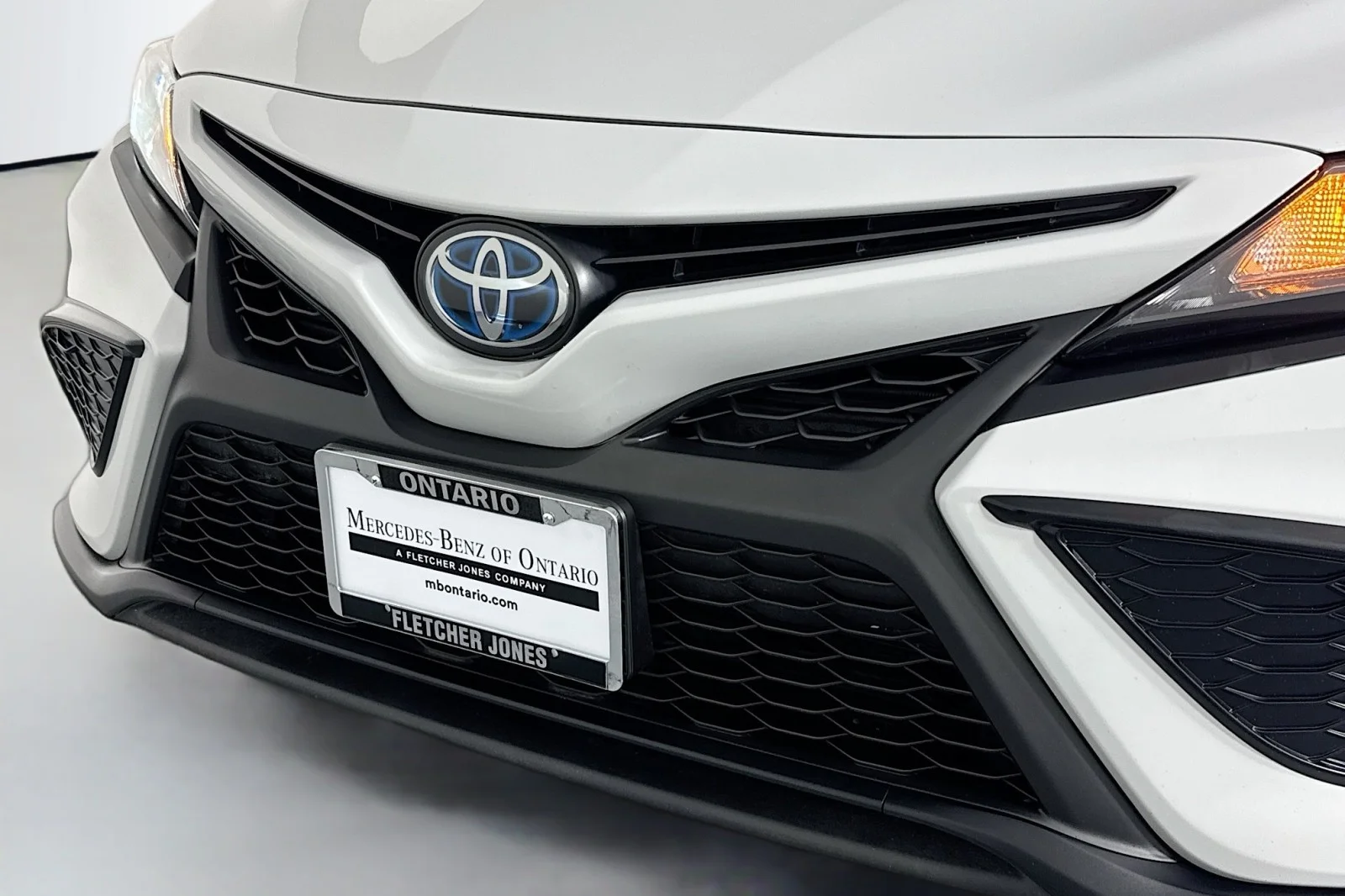 Used 2022 ASH GRAY Toyota Hybrid SE image 12