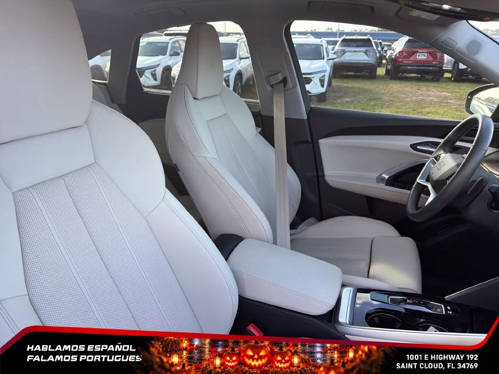 Used 2025 Gray Audi Prestige TFSI quattro S tronic image 31
