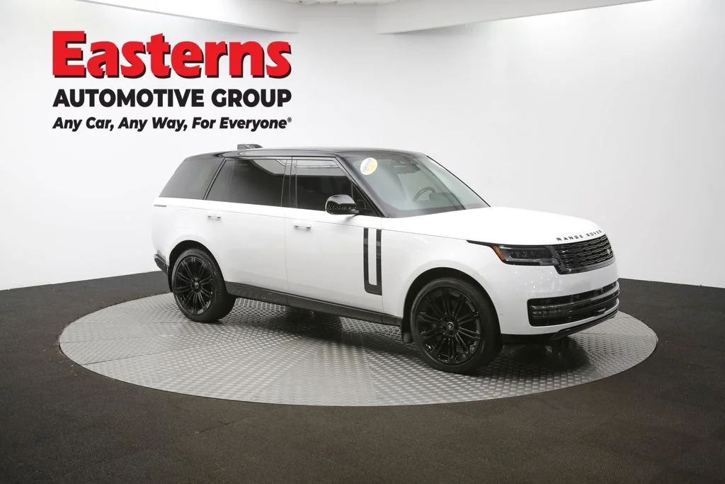 Used 2024 White Land Rover Autobiography image 51