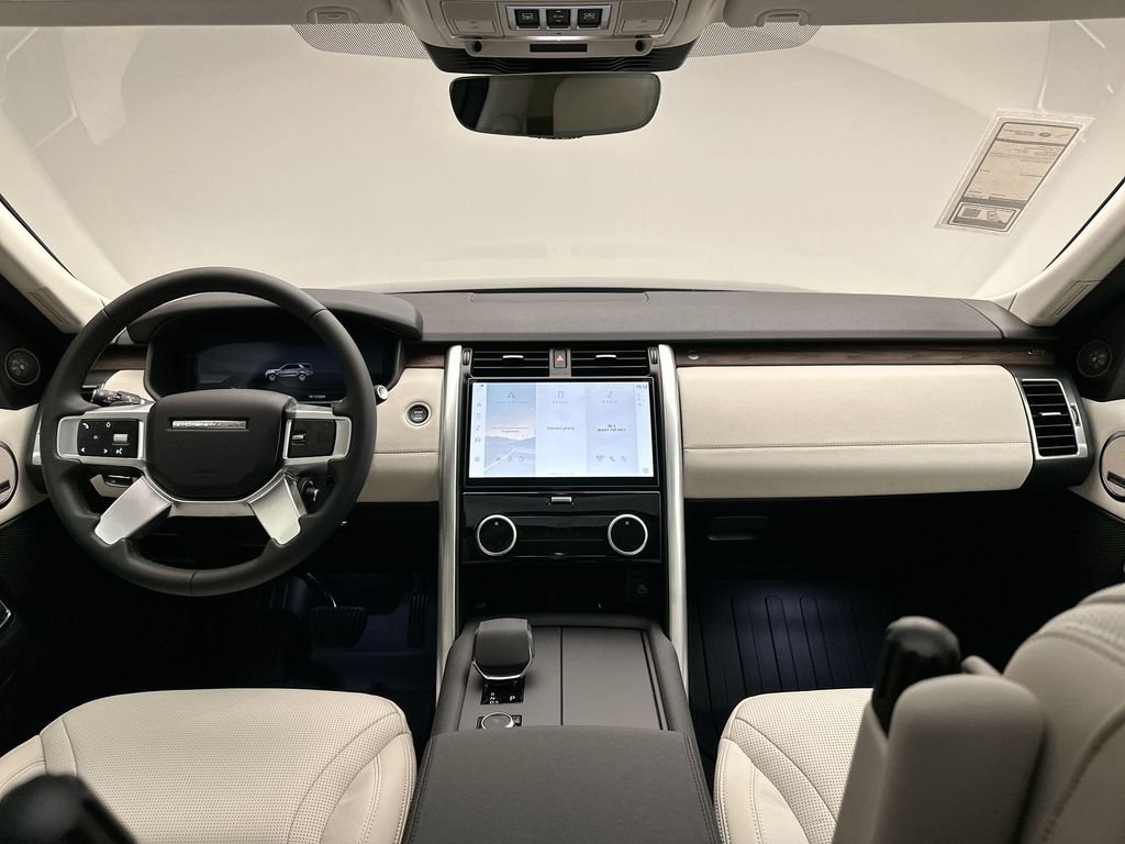 Used 2025 Varesine Blue Metallic Land Rover S image 5
