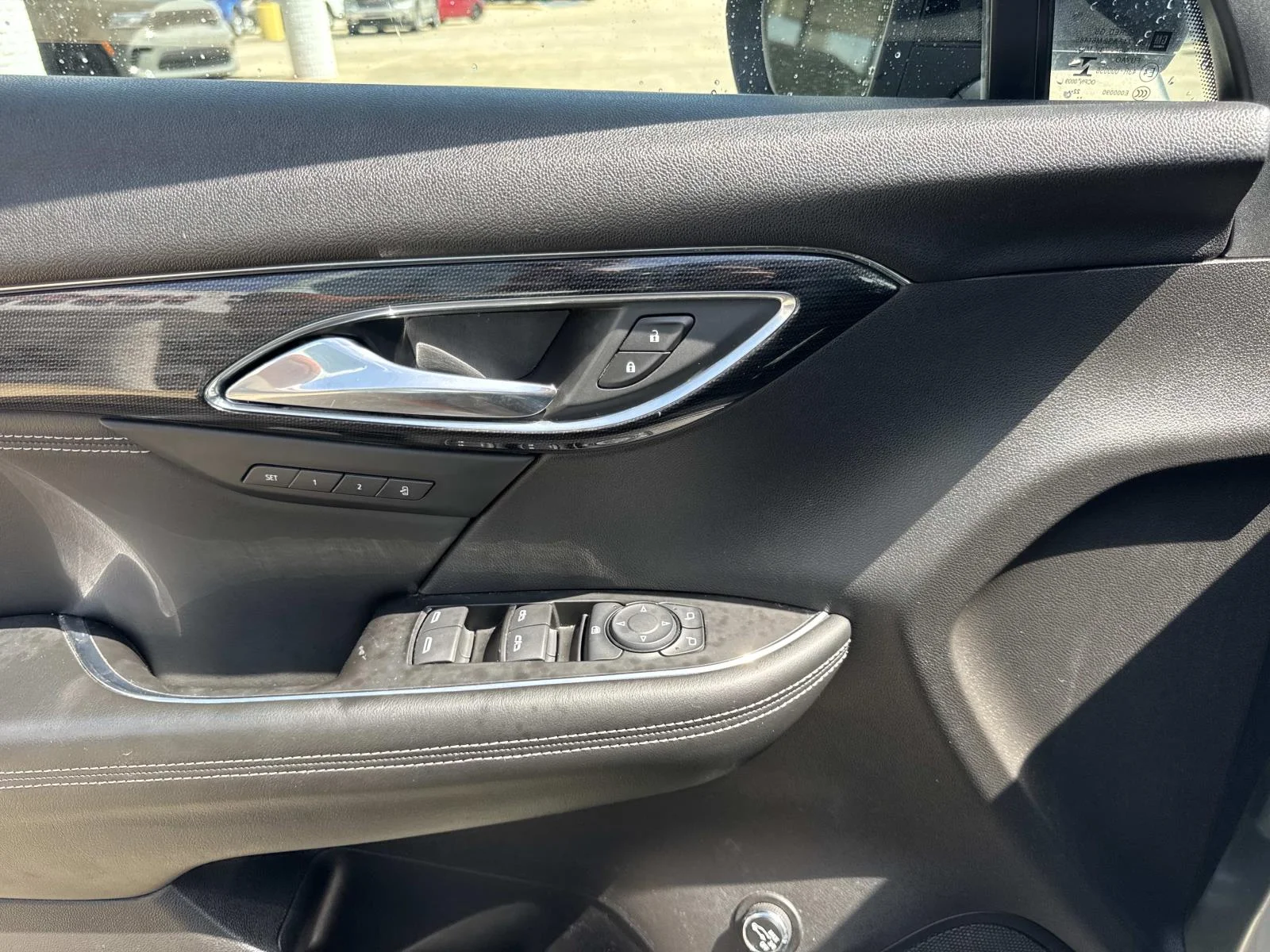 Used 2023 MOONSTONE GRAY METALLIC Buick Essence image 20
