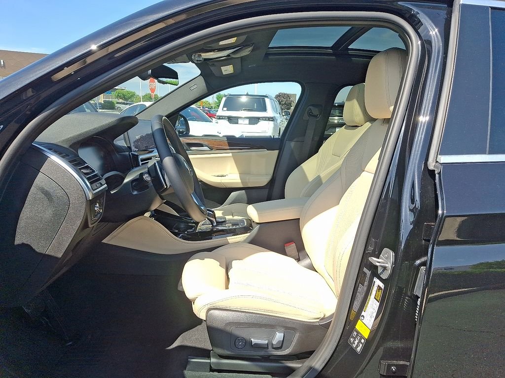 Certified Used 2023 Black Sapphire Metallic BMW xDrive30i image 14