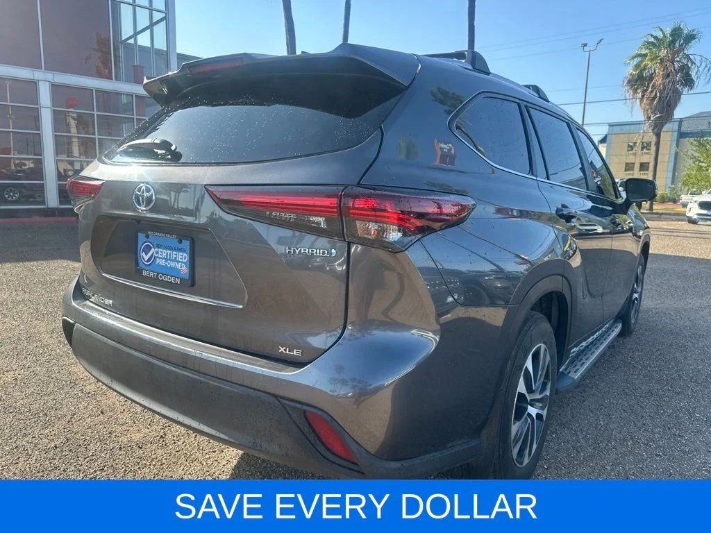 Used 2024 Gray Toyota XLE image 5