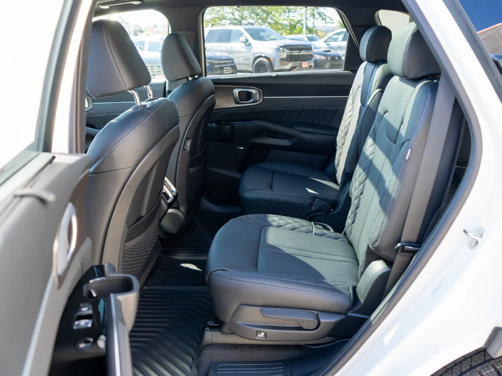 New 2026 White Kia X-Line SX Prestige image 14
