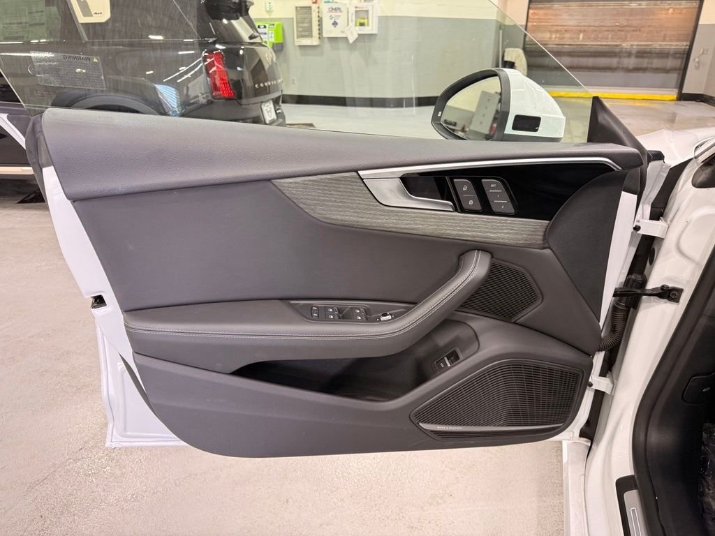 Used 2023 White Audi quattro image 10