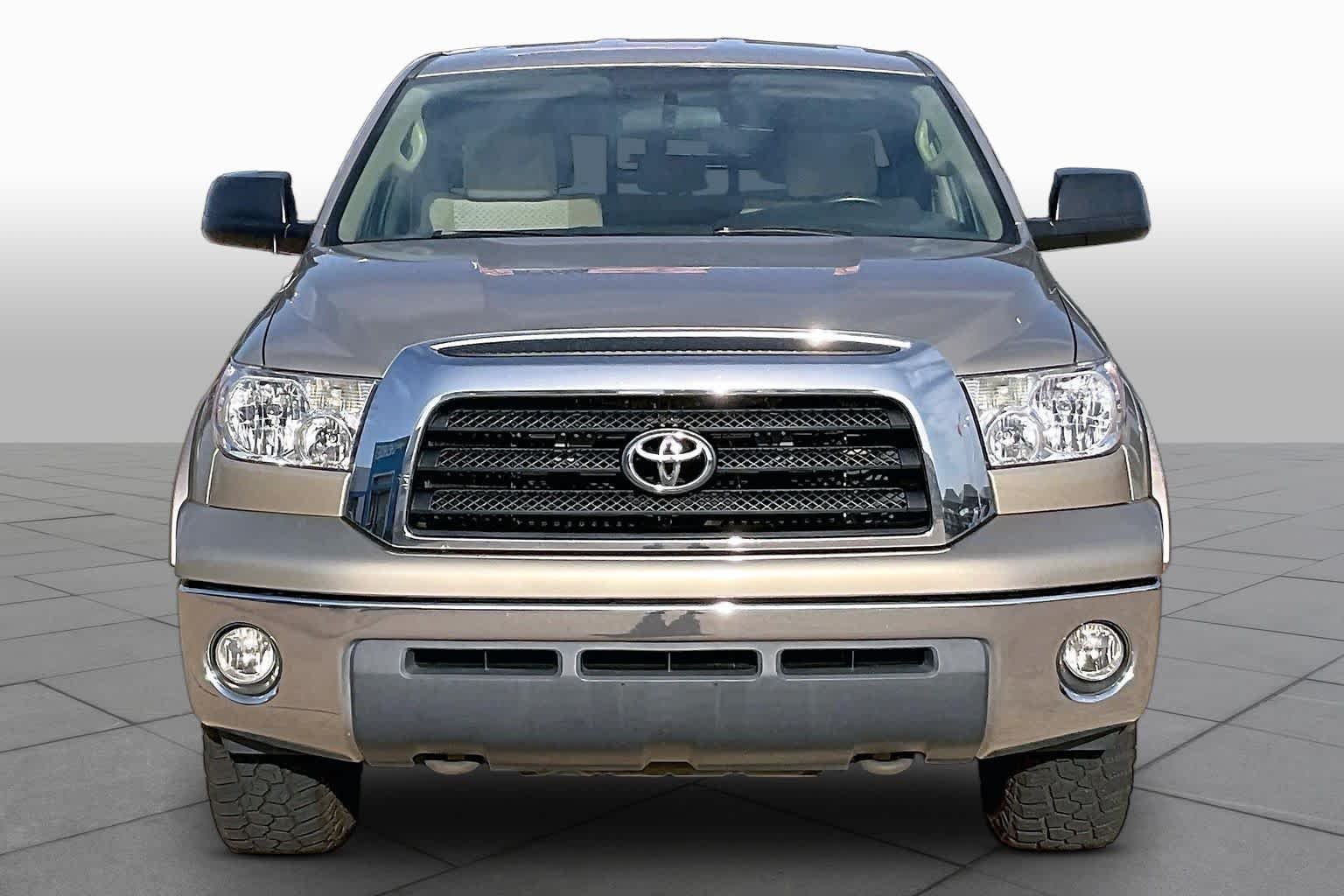 Used 2008 Desert Sand Mica Toyota SR5 image 2