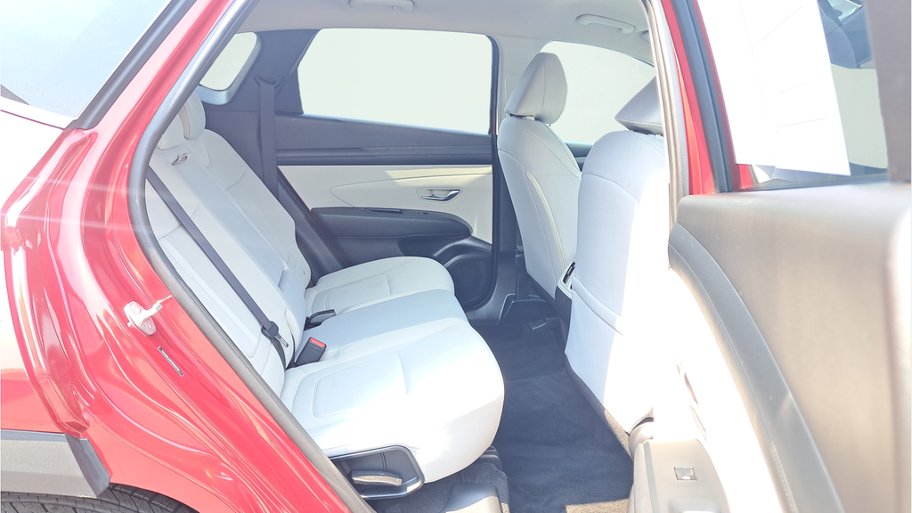 Used 2025 Red Hyundai SEL image 14