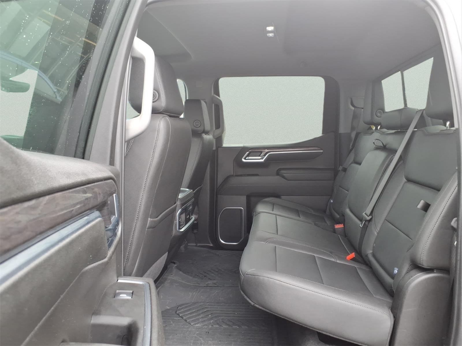 Used 2025 Black Chevrolet LTZ image 11