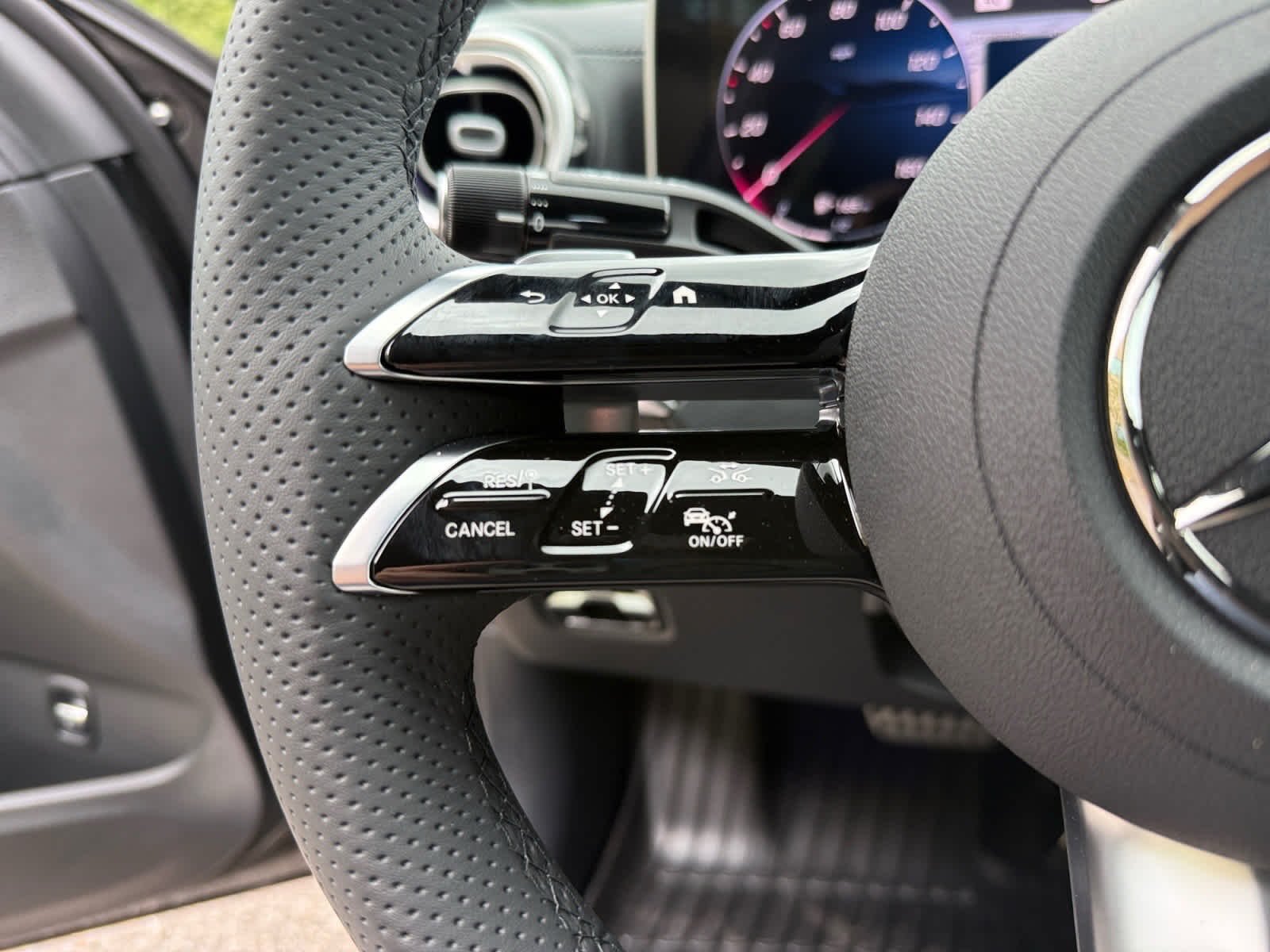 Used 2026 Black Mercedes-Benz C 300 image 22
