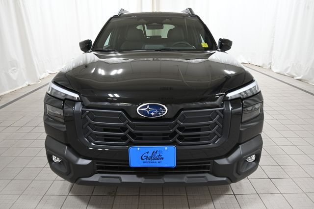 New 2026 CRYSTAL BLACK SILICA Subaru Limited image 15