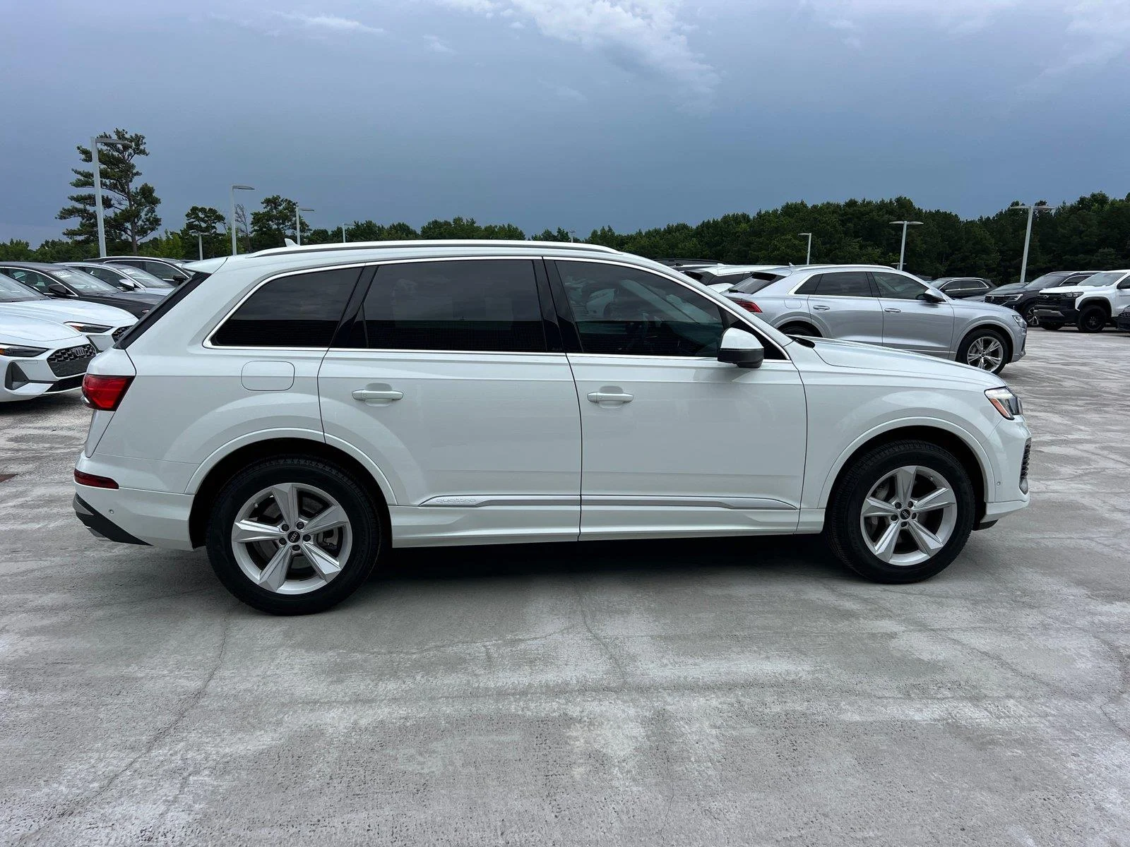 Certified Used 2025 Carrara White Audi Premium image 4