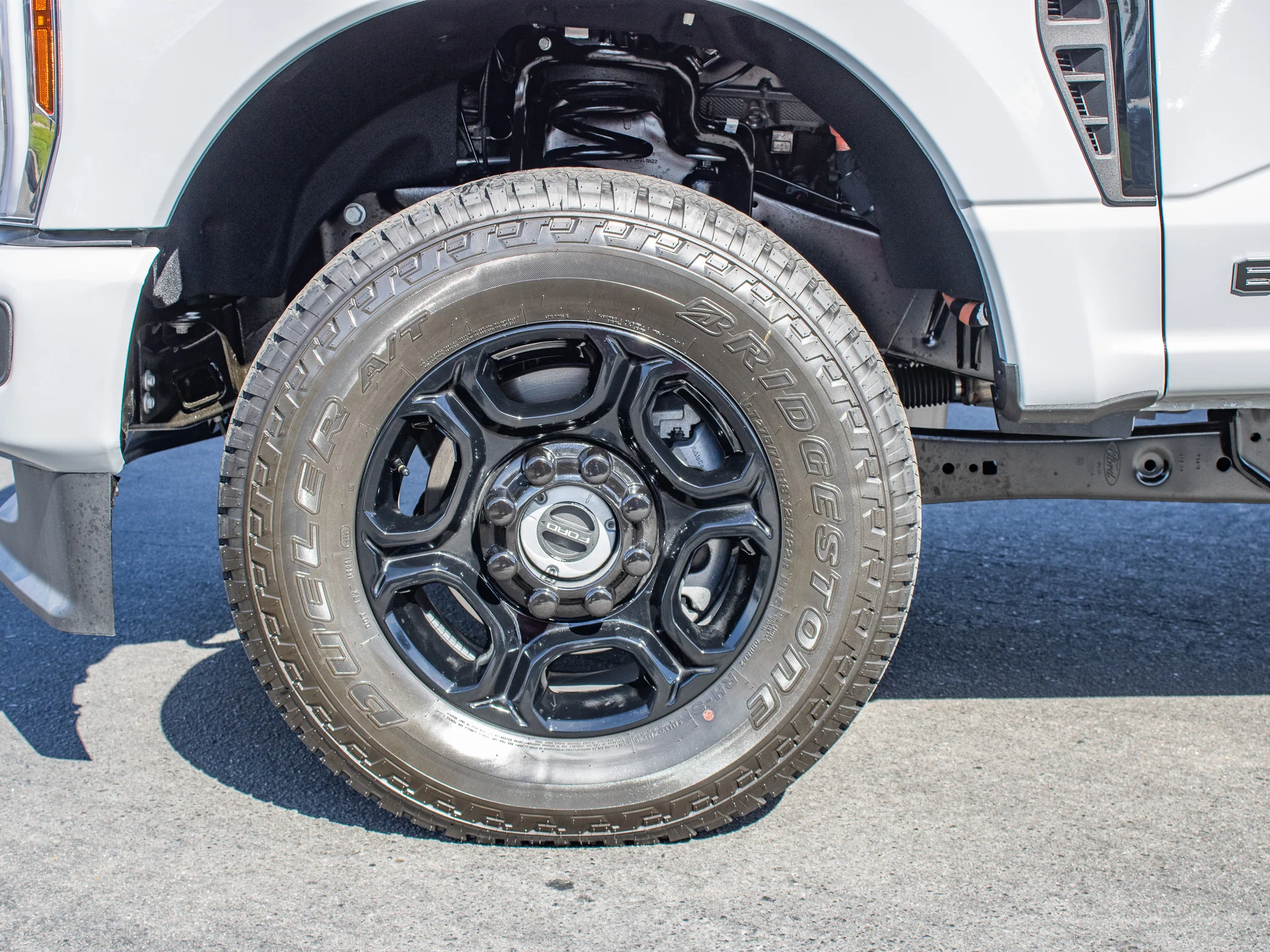 New 2026 Avalanche Ford F-350® XL image 5
