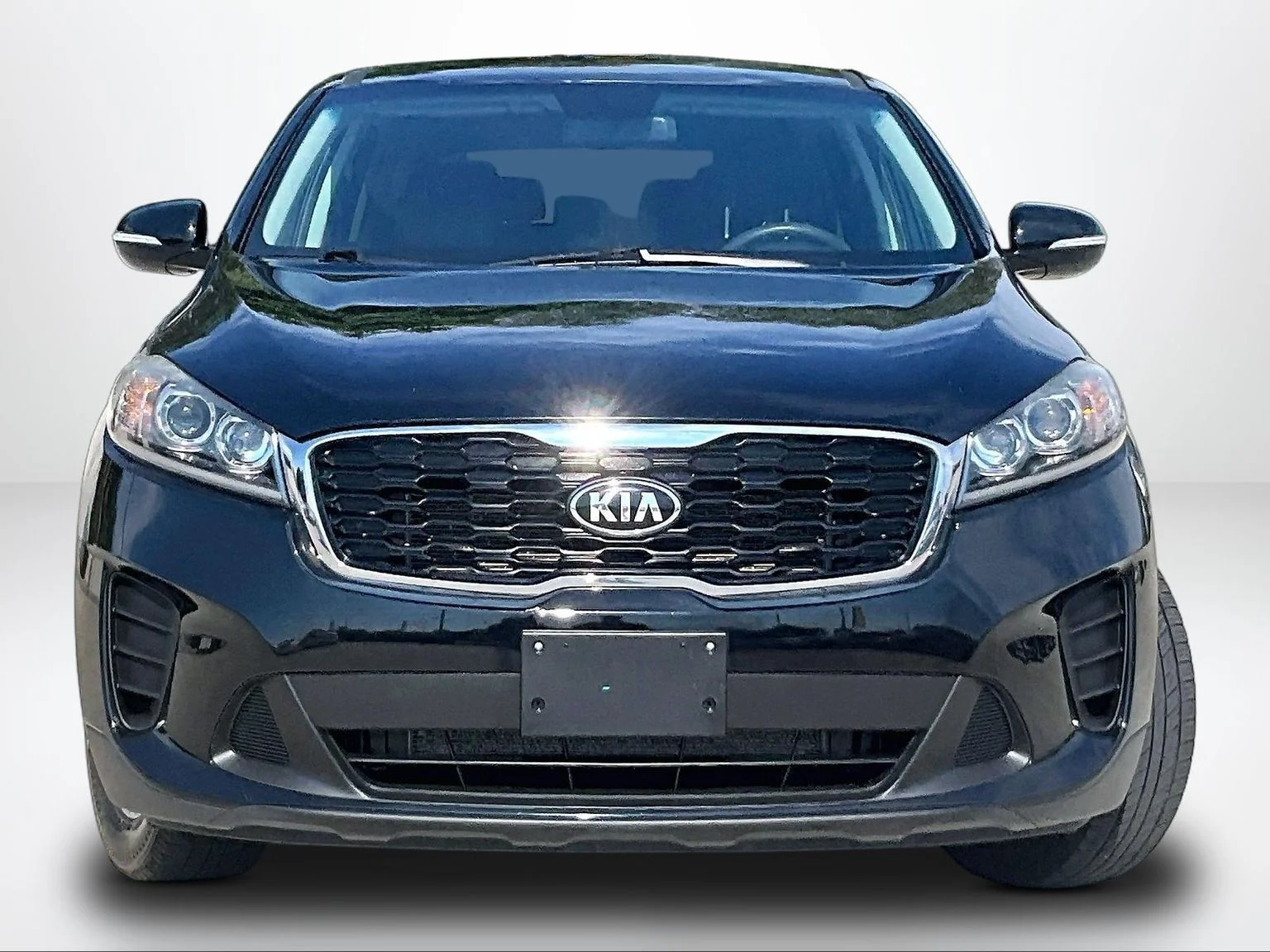 Used 2020 Black Kia LX image 4