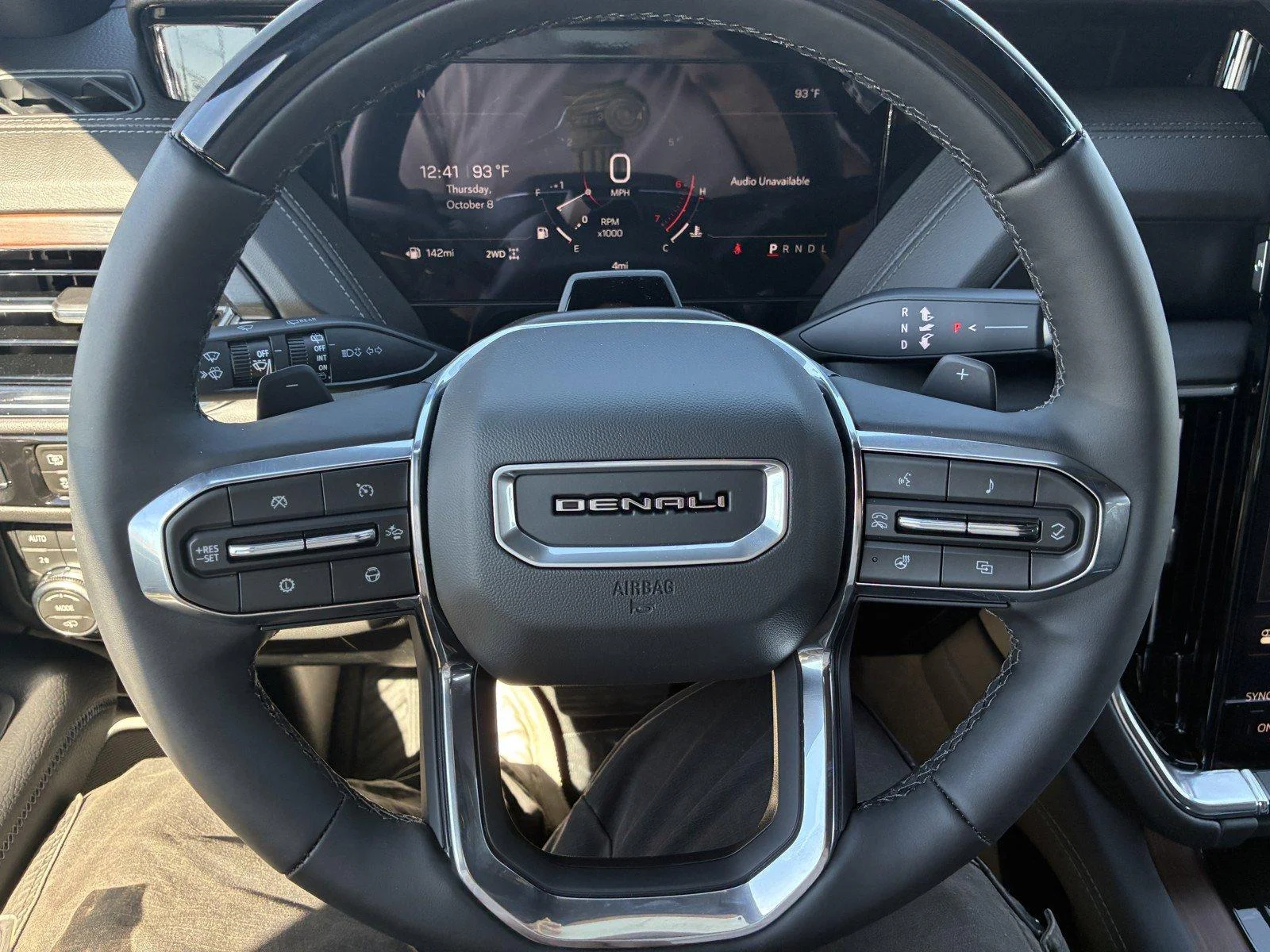 2026 GMC Yukon XL Denali - Photo 22