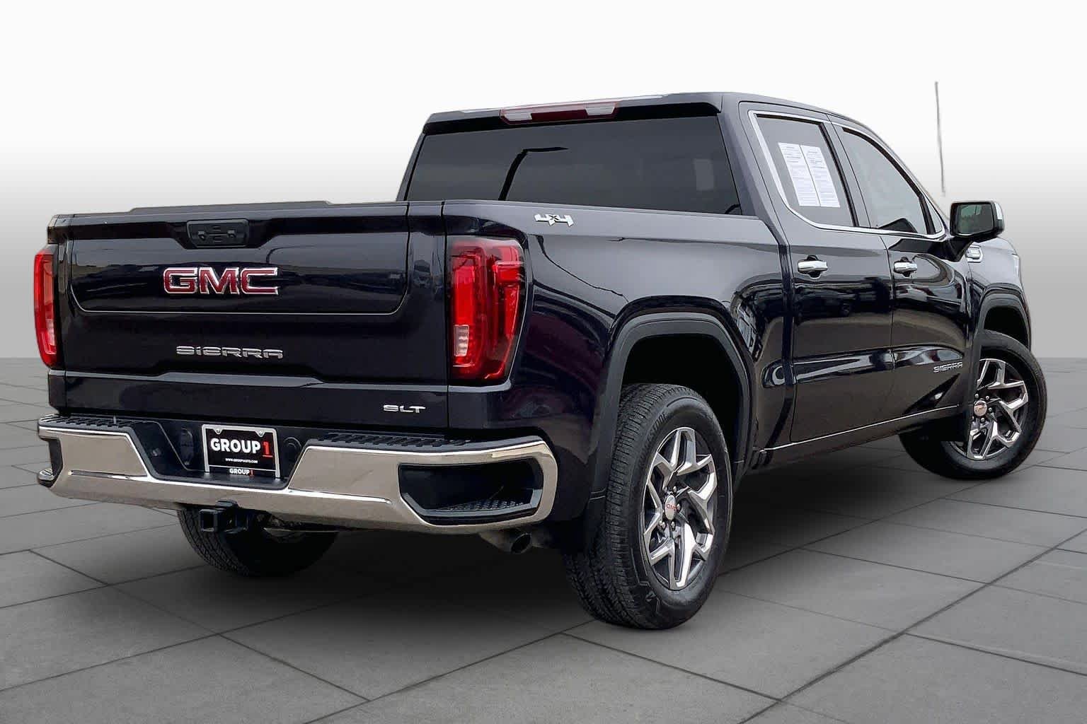 Used 2024 Titanium Rush Metallic GMC SLT image 13
