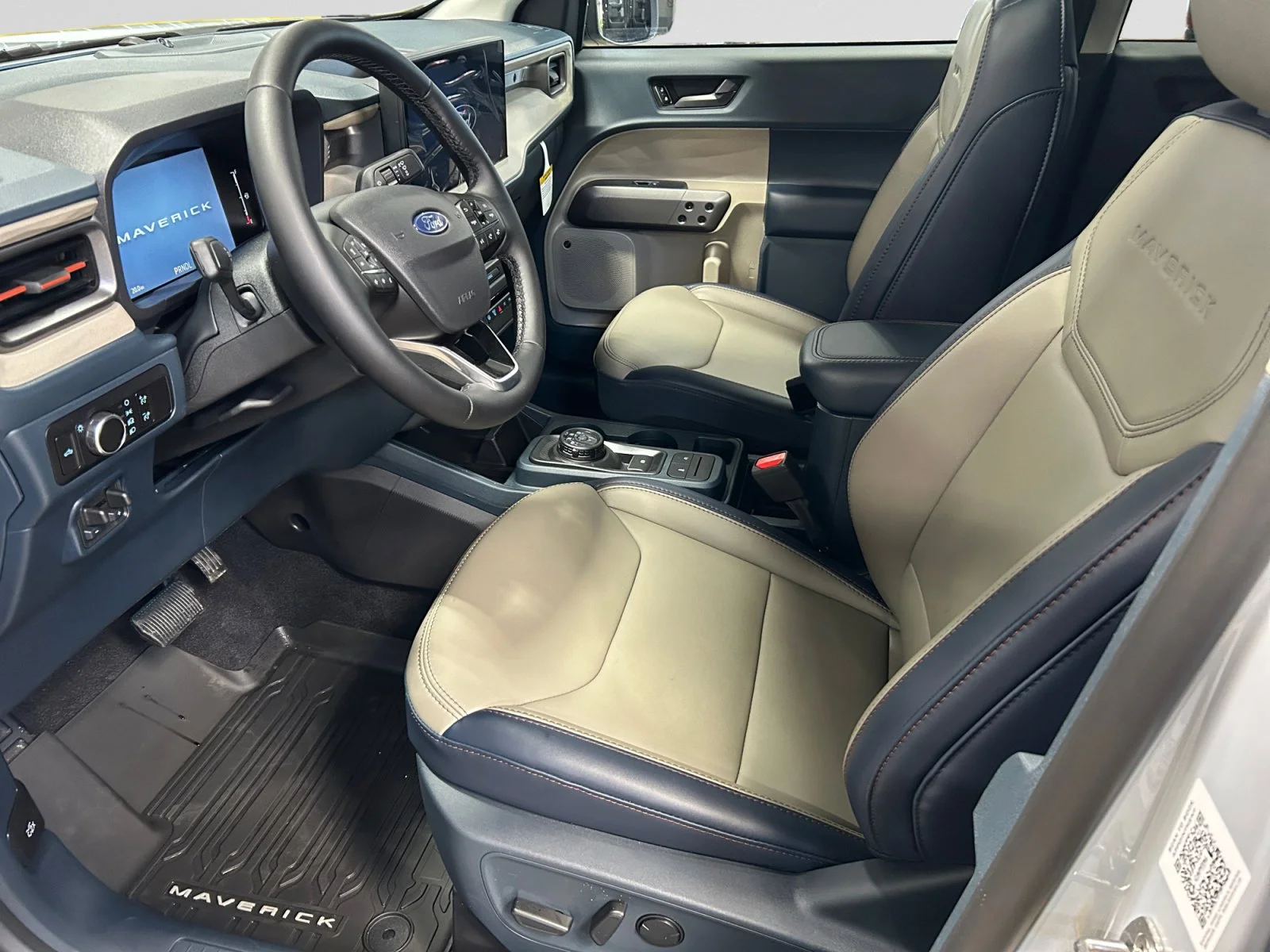 New 2026 Space White Metallic Ford Lariat image 13