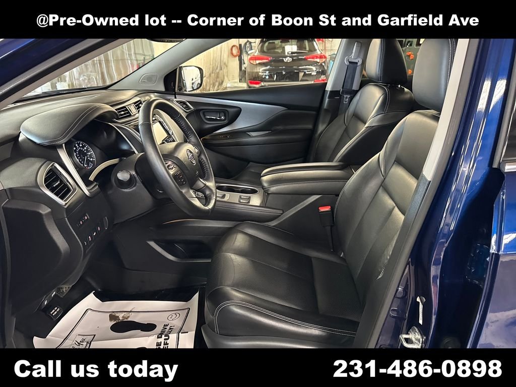 Used 2020 Blue Nissan SL image 14