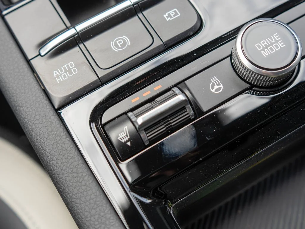 New 2026 Aurora Black Pearl Kia GT-Line AWD image 27