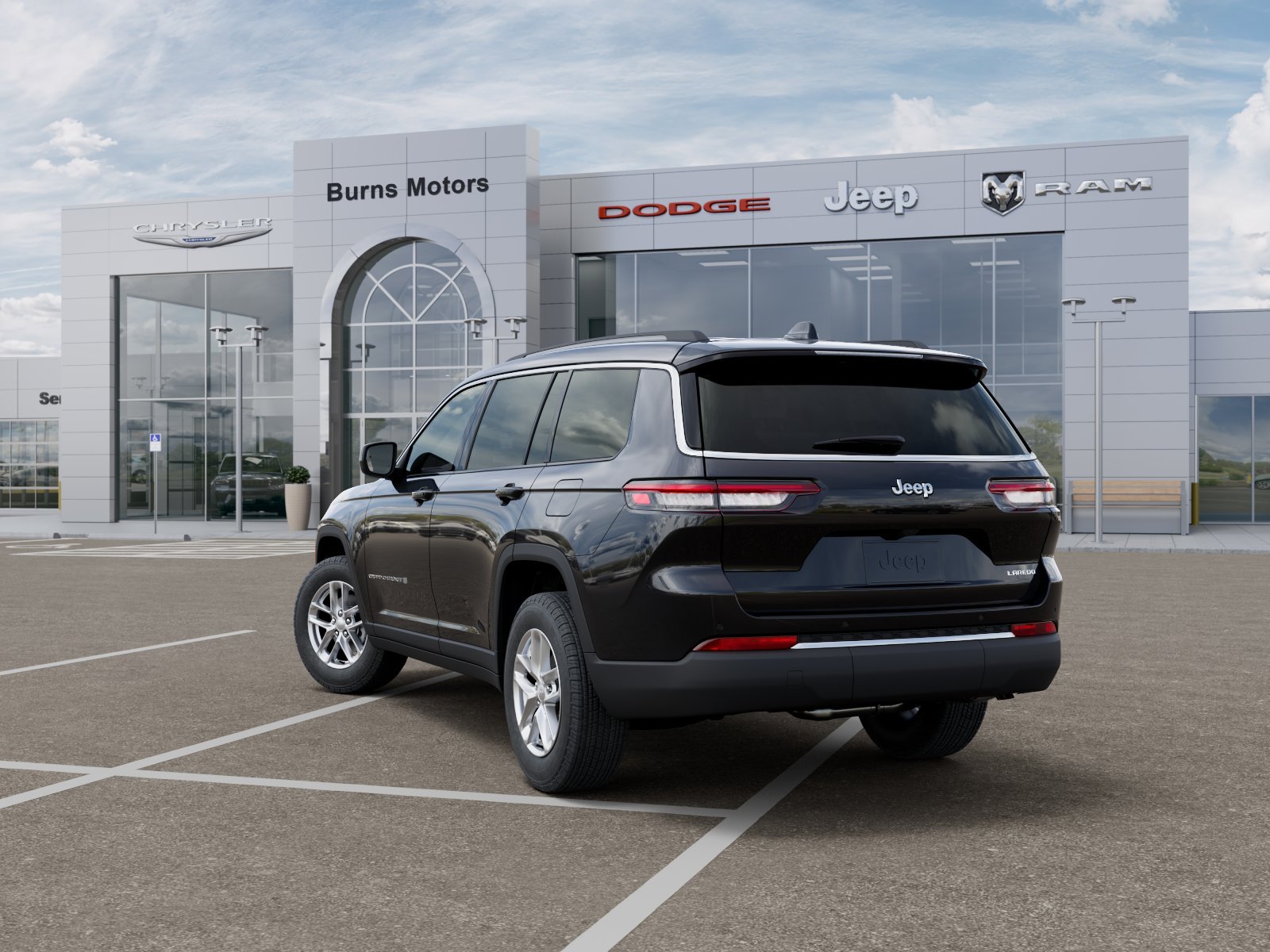 New 2026 Diamond Black Crystal Pearl-Coat Exterior Paint Jeep Laredo image 29