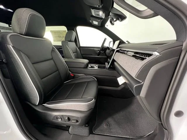 New 2026 Summit White GMC Elevation Extended Range image 52